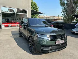 Verde metallizzato Usata 2022 Land Rover Range Rover SUV | 129.900 € (Cara)