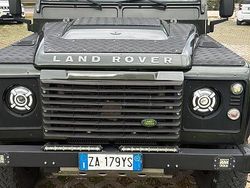 Verde Usata 2008 Land Rover Defender SUV | 34.000 €