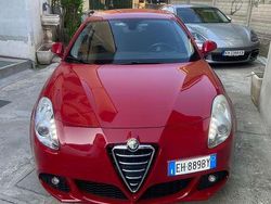 Usata 2011 Alfa Romeo Giulietta Distinctive Due volumi | 6400 € (Buon prezzo)