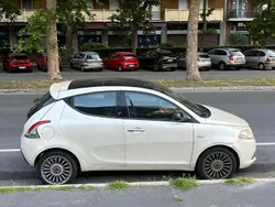 Usata 2011 Lancia Ypsilon Due volumi | 3300 € (Super prezzo)