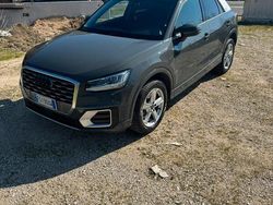 Grigio Usata 2018 Audi Q2 Business SUV | 17.000 € (Buon prezzo)