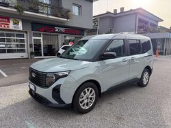 Grigio Usata 2025 Ford Tourneo Courier Titanium Monovolume | 21.500 € (Buon prezzo)
