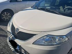 Bianco Usata 2016 Lancia Ypsilon Due volumi | 3900 € (Ottimo prezzo)