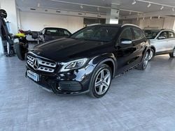 Nero Usata 2019 Mercedes GLA200 Premium SUV | 21.999 € (Buon prezzo)