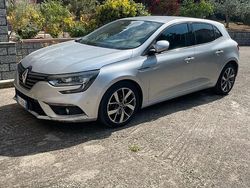 Grigio Usata 2016 Renault Mégane IV Tre volumi | 11.500 €