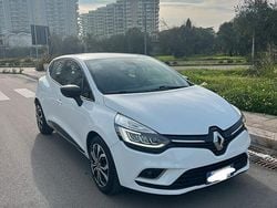 Bianco Usata 2016 Renault Clio IV Tre volumi | 8500 € (Buon prezzo)