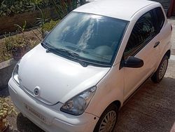 Bianco Usata 2011 Aixam City Due volumi | 4000 €