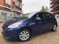 Blu Usata 2013 Peugeot 208 Active Due volumi | 5900 € (Cara)