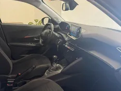Usata 2020 Peugeot 2008 SUV | 15.500 € (Buon prezzo)