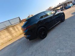 Nero Usata 2018 Alfa Romeo Stelvio Super SUV | 20.950 € (Ottimo prezzo)