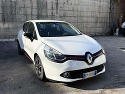 Bianco Usata 2013 Renault Clio IV Tre volumi | 6750 € (Buon prezzo)