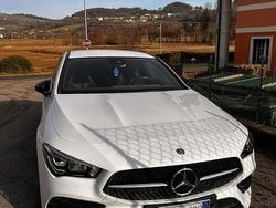 Bianco Usata 2019 Mercedes CLA250 Shooting Brake Station wagon | 25.000 €