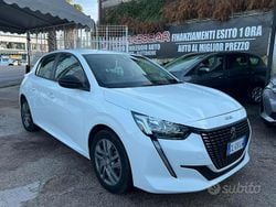 Bianco Usata 2022 Peugeot 208 GT Due volumi | 12.400 € (Ottimo prezzo)