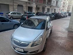 Argento Usata 2011 Opel Corsa Club Due volumi | 4190 € (Buon prezzo)