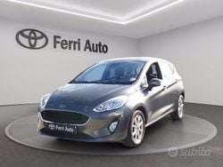 Grigio Usata 2017 Ford Fiesta Tre volumi | 10.400 € (Buon prezzo)