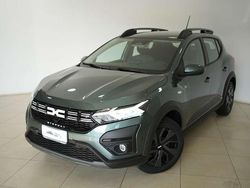 Lichen kaki Nuova 2025 Dacia Sandero Expression Tre volumi | 16.990 € (Buon prezzo)