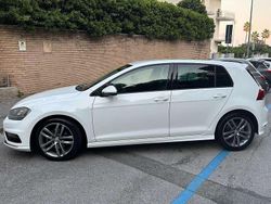 Bianco Usata 2013 VW Golf VII R-line Tre volumi | 10.500 € (Buon prezzo)