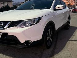 Bianco Usata 2016 Nissan Qashqai SUV | 12.200 € (Buon prezzo)
