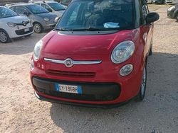 Rosso Usata 2015 Fiat 500L Lounge Monovolume | 6990 € (Buon prezzo)