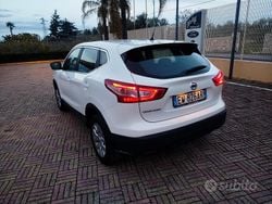 Bianco Usata 2014 Nissan Qashqai Tekna SUV | 8900 € (Buon prezzo)