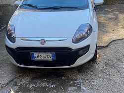 Bianco Usata 2009 Fiat Punto Evo Due volumi | 2000 €