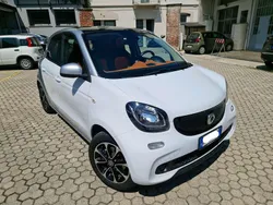 Bianco Usata 2015 Smart ForFour Passion Due volumi | 7800 € (Ottimo prezzo)