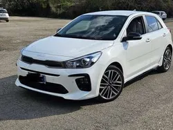 Usata 2021 Kia Rio GT-Line Tre volumi | 20.000 € (Molto cara)