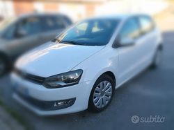 Bianco Usata 2010 VW Polo Comfortline Due volumi | 4500 € (Buon prezzo)
