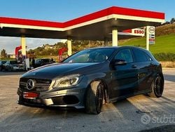 Grigio Usata 2015 Mercedes A45 AMG AMG Tre volumi | 18.000 € (Molto cara)