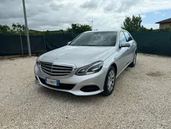Mercedes E200