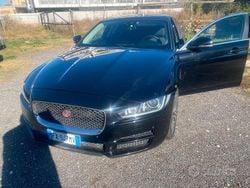 Nero Usata 2019 Jaguar XE Tre volumi | 11.000 € (Buon prezzo)