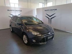 Grigio scuro / metallizzato Usata 2014 Ford Focus Individual Station wagon | 9450 € (Molto cara)