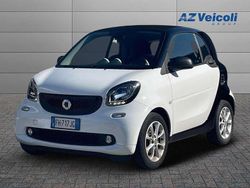 Bianco Usata 2017 Smart ForTwo Coupé Due volumi | 9800 € (Ottimo prezzo)