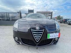 Nero Usata 2014 Alfa Romeo Giulietta Exclusive Tre volumi | 8990 € (Buon prezzo)