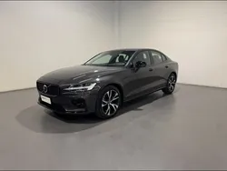 Grigio Usata 2024 Volvo S60 Plus Tre volumi | 34.500 € (Ottimo prezzo)
