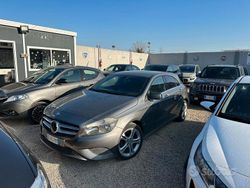 Grigio Usata 2013 Mercedes A180 Executive Tre volumi | 8500 € (Ottimo prezzo)