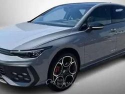 Moonstone grey Usata 2025 VW Golf GTI Coupé | 39.900 € (Buon prezzo)