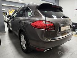 Usata 2013 Porsche Cayenne SUV | 20.000 €
