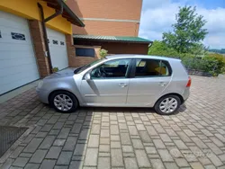 Usata 2005 VW Golf IV Tre volumi | 4200 €