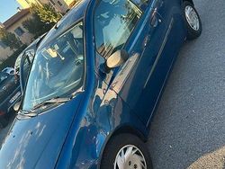 Blu Usata 2003 Fiat Punto | 2200 € (Molto cara)