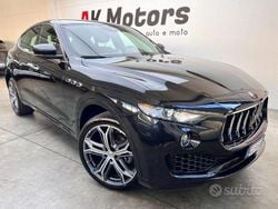 Nero Usata 2021 Maserati Levante SUV | 37.900 € (Super prezzo)