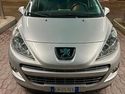 Usata 2011 Peugeot 207 Due volumi | 6000 € (Molto cara)