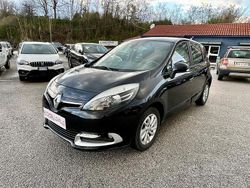 Nero Usata 2015 Renault Scénic III LIMITED Monovolume | 8990 € (Molto cara)