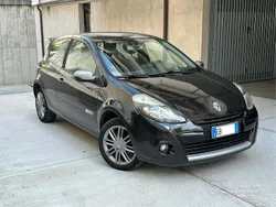 Lilla Usata 2010 Renault Clio II Luxe Due volumi | 2990 € (Buon prezzo)