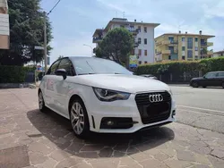 Bianco Usata 2014 Audi A1 S-Line Due volumi | 11.900 € (Cara)