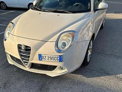 Bianco Usata 2009 Alfa Romeo MiTo Due volumi | 4000 € (Buon prezzo)