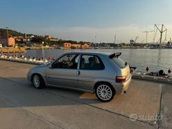 Usata 2000 Citroën Saxo Due volumi | 6800 €