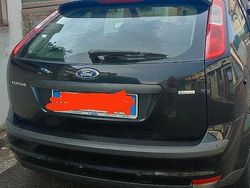 Nero Usata 2005 Ford C-MAX Monovolume | 1900 € (Buon prezzo)