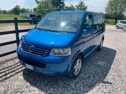 Usata 2004 VW Multivan Monovolume | 18.500 € (Molto cara)