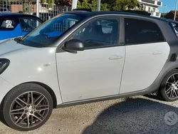 Bianco Usata 2018 Smart ForFour Brabus Cabrio | 17.990 € (Buon prezzo)